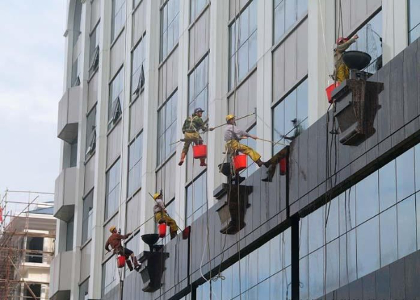 开荒保洁,商场、公司、别墅、酒店、工程、办公楼、商务保洁 开荒保洁,商场、公司、别墅、酒店、工程、办公楼、商务保洁