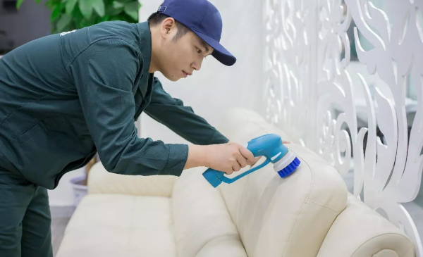 皮衣 翻新 男装皮衣 女装皮衣清洁翻新 羽绒服 清洗等