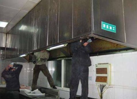 大楼开荒 设备清洗 商城清洁 医院单位保洁