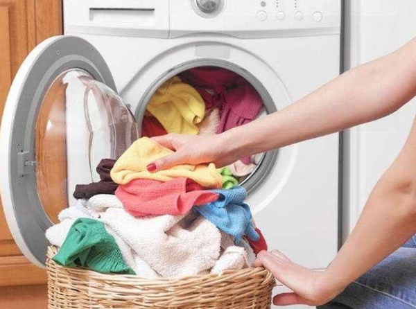 自动化清洗鞋子清洗 全城免费取送 各类工服工装 精'细清洁 自动化清洗鞋子清洗 全城免费取送 各类工服工装 精'细清洁