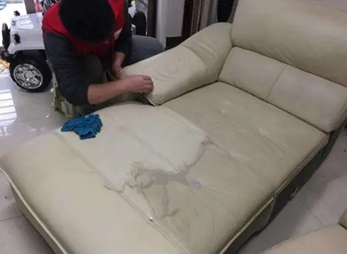 人工沙发清洁 沙发翻新  餐厅'桌布口布清洗 工作服清洗 酒